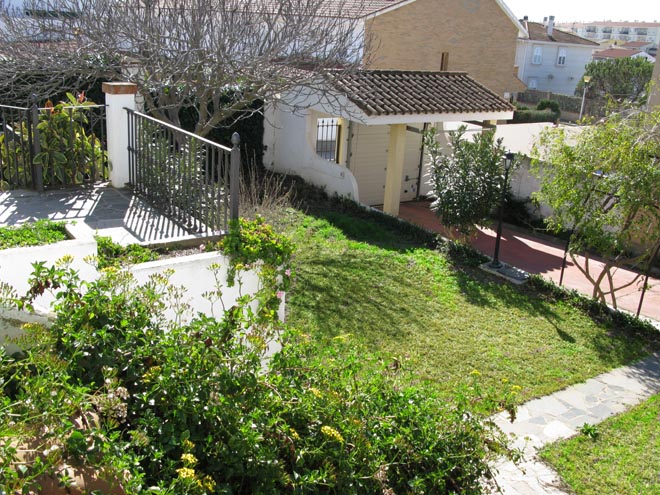 Vista desde el cuarto auxiliar del chalet sito en C/ Vicente Cervantes nº1 de Zafra - PROHERGON